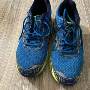 Men's Mizuno Wave Paradox 2 Running Shoes